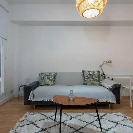 Apartment Aguirre By People